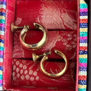 Vintage Monet Shiny Gold Hoop Earrings